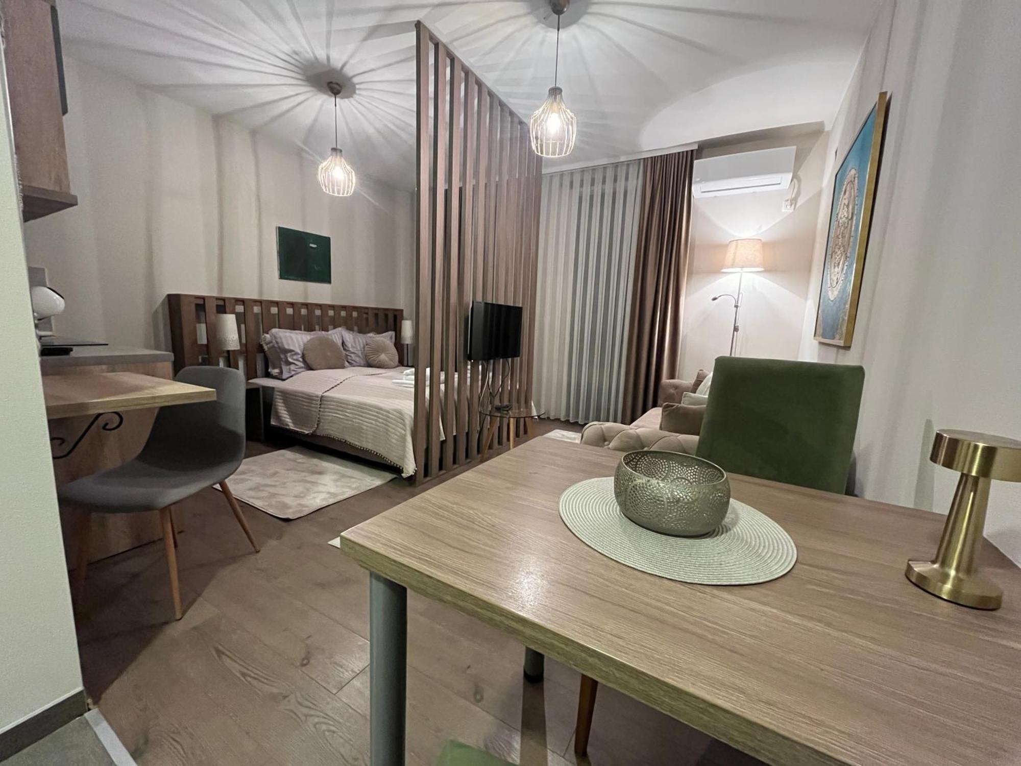 Apartmani Sova 新帕扎尔 外观 照片